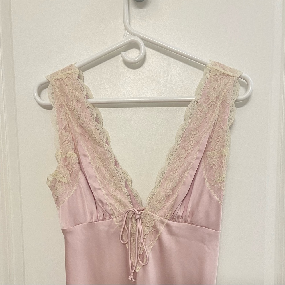 Abercrombie & Fitch Pink Contrast Lace Slip Dress